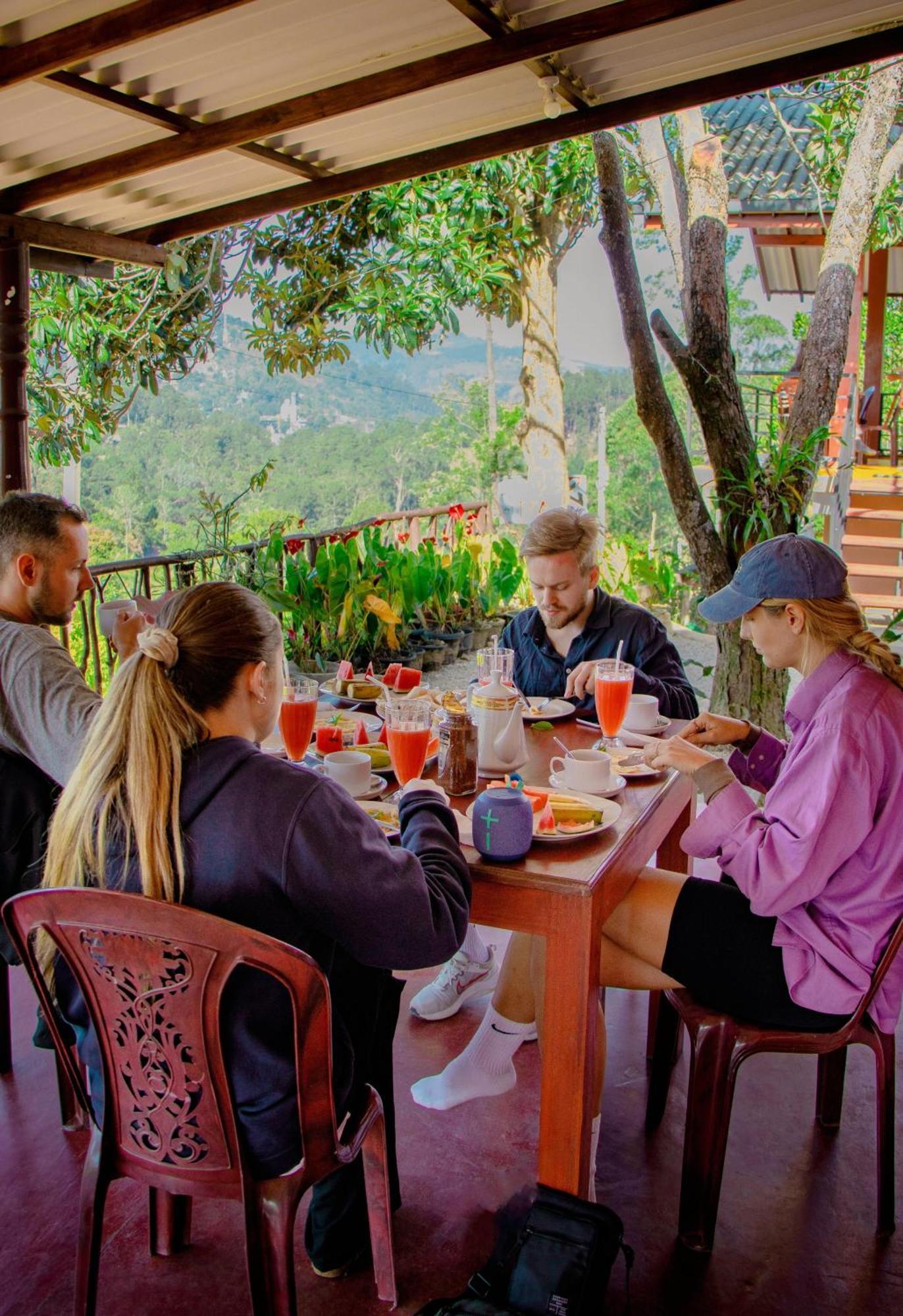 Nine Arch Homestay 埃拉 外观 照片